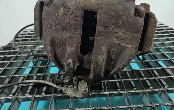Mercedes-Benz Sprinter W901 W902 W903 W904 Front brake caliper IMPRK1379769