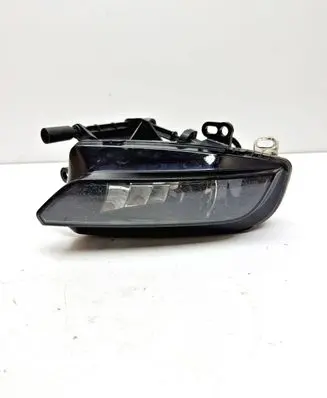 Audi A3 S3 8V Front fog light 8V0941700C 1NE01083210 0108321000320956