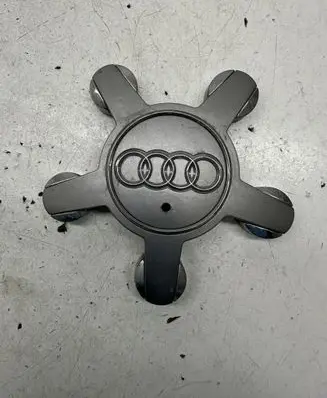 Audi A6 S6 C6 4F Original wheel cap 4F0601165N