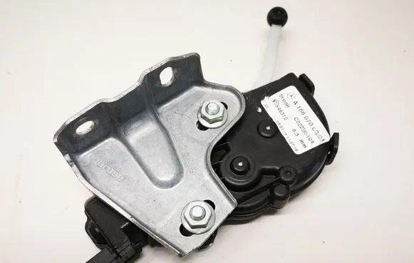 Mercedes-Benz GLE (W166 - C292) Vent window/glass motor A1666700004
