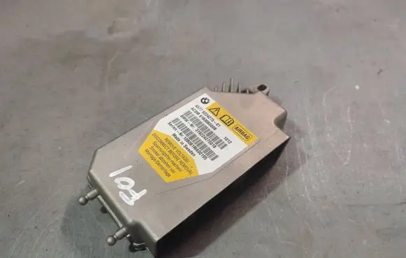BMW 7 F01 F02 F03 F04 Airbag control unit/module 9224275 65779224275 65779248095
