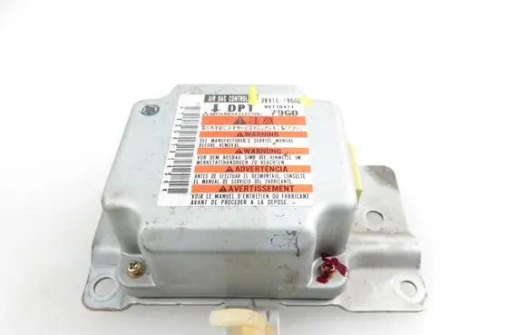 Suzuki Alto Airbag control unit/module 3891079G00