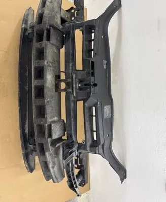 Volkswagen Golf V Radiator support slam panel 1K0807582