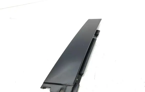 Opel Astra K Rear door glass trim molding 39028476 5628PA