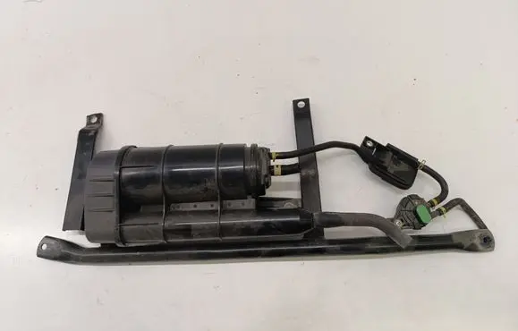 Active carbon filter fuel vapour canister