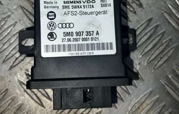 Volkswagen PASSAT B6 Light module LCM 5WK49172A 5M0907357A 270620070