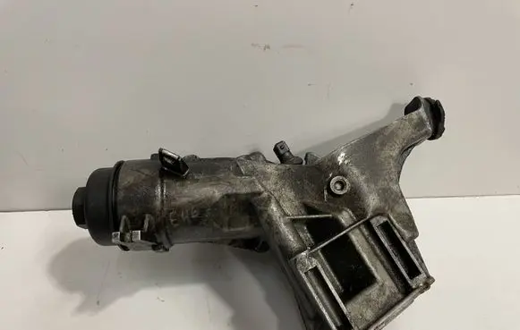 Engine oil radiator