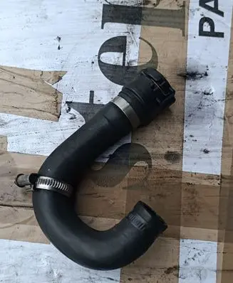 BMW X5 E53 Engine coolant pipe/hose 113883