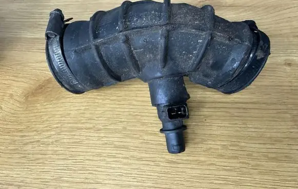 Turbo air intake inlet pipe/hose