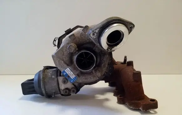 Audi Q3 8U Turbo 03L253056G BV40D0007