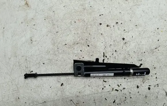 Audi Q7 4M Seat belt warning relay 4M0857619A PRE2000349