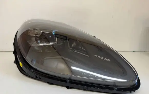 Porsche Macan (95B) Headlight/headlamp 95B941010AS LE16A6383 030111323601