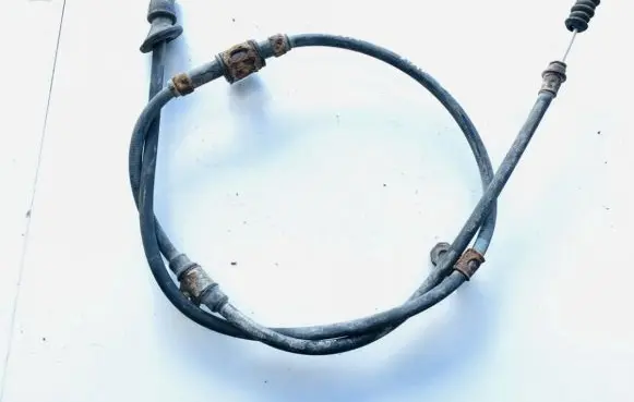 Mitsubishi Space Star Handbrake/parking brake wiring cable 