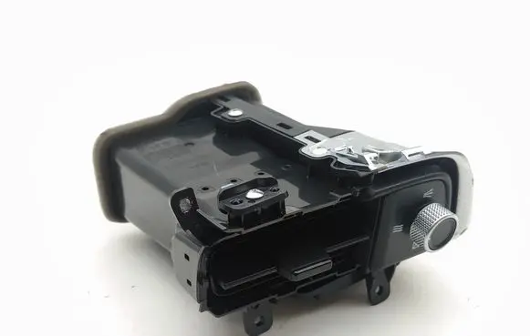 Honda HR-V Dashboard side air vent grill/cover trim EB715331100