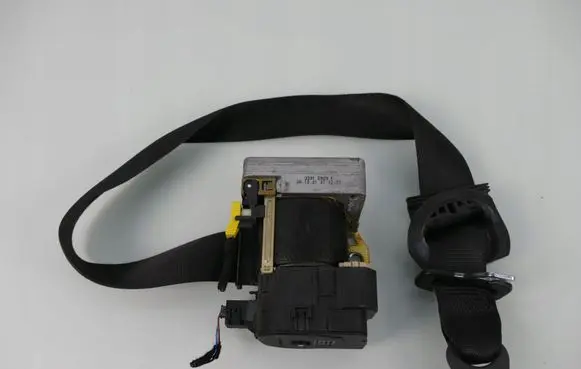 Mercedes-Benz S W220 Front seatbelt 2018680222