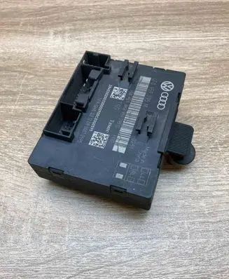Audi A6 S6 C6 4F Door control unit/module 4F0959795M 8K0959795B