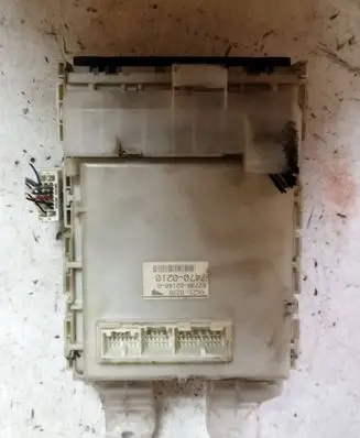 Toyota Auris 150 Fuse box set 8273002140A 6K210236 74700210