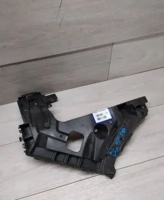 Honda Jazz IV GR Crosstar Rear bumper mounting bracket 71630-TZA-003