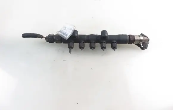 Toyota Corolla E120 E130 Fuel main line pipe 8945860010