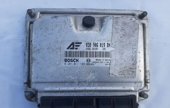 Volkswagen Sharan Engine control unit/module 038906019BH 0281011199
