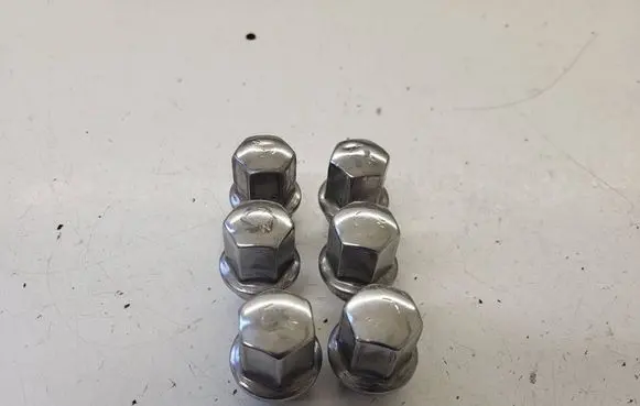 Ram 1500 Nuts/bolts 