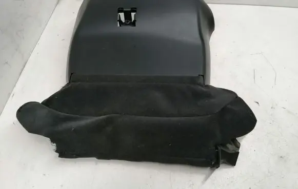 Steering wheel column trim