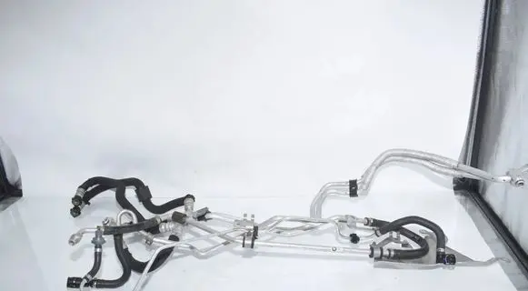 BMW X6M F86 Gearbox oil cooler pipe/hose 6855259 7850110 32416855259