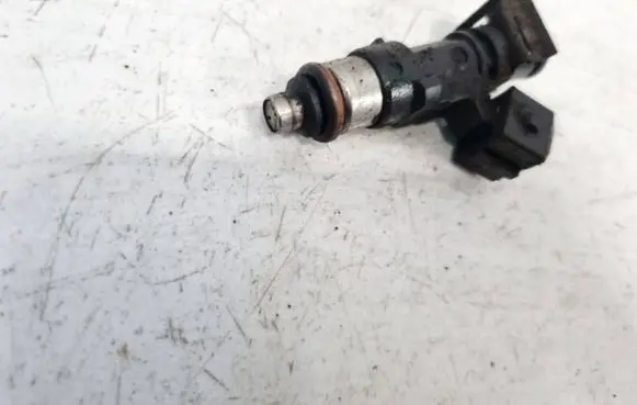 Chevrolet Epica Fuel injector 0280158097