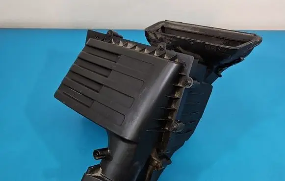 Volkswagen Golf VII Air filter box 5Q0129618B IMPRK1586829