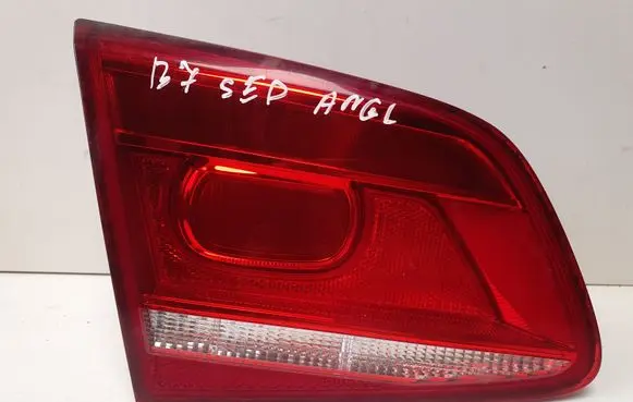 Volkswagen PASSAT B7 Tailgate rear/tail lights 3AE945093K