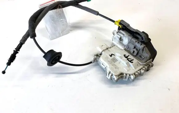 Audi A4 S4 B9 8W Front door lock 8X1837016C