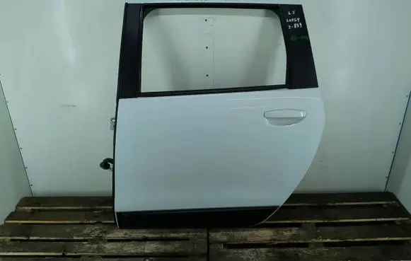 Dacia Lodgy Rear door
