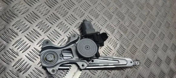 Nissan Juke I F15 Rear door window regulator motor 82731DV01B