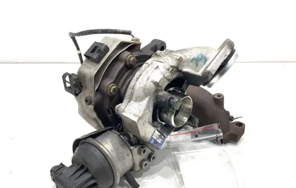 Volkswagen PASSAT B7 Turbo 03L253056G