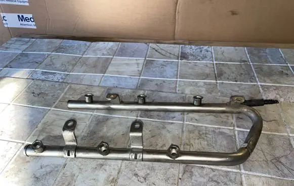Chrysler Pacifica Fuel main line pipe 04861581AB