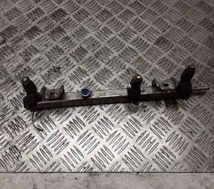 Fuel injectors set
