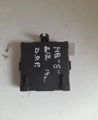 Mercedes-Benz E W212 Door control unit/module A2129004314