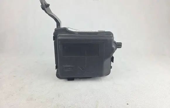 Peugeot 208 Fuse box set 9671941780
