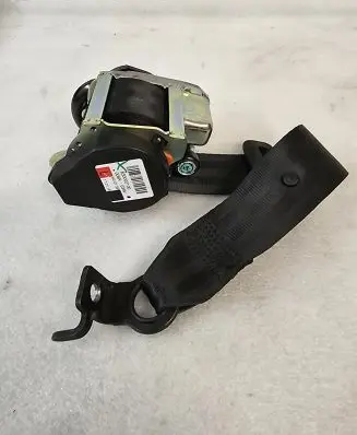 Volvo XC90 Third row seat belt 39825733