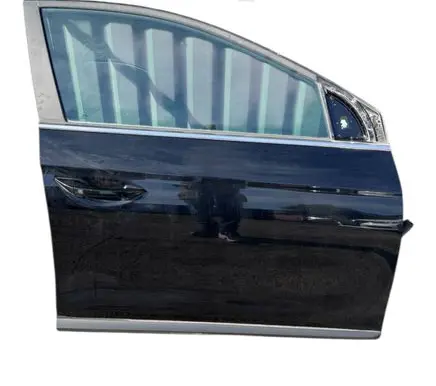 Hyundai Ioniq Front door