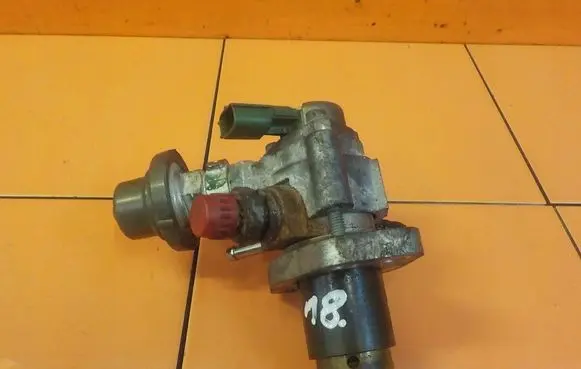Lexus GS 300 350 430 450H Fuel injection high pressure pump 603082161