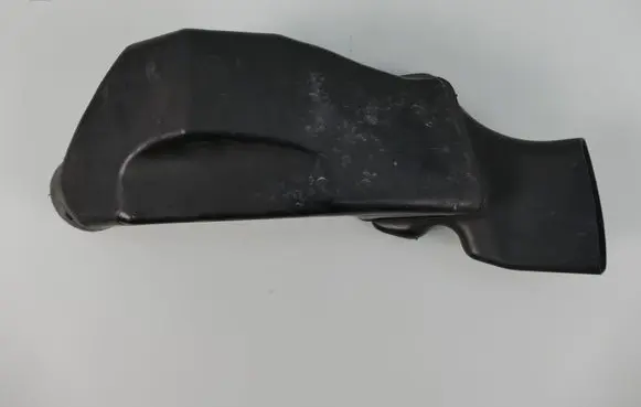 BMW 7 E32 Air intake duct part 1710515