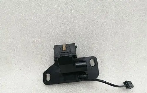 Mercedes-Benz SL R129 Tailgate boot lock/latch motor A1297500384