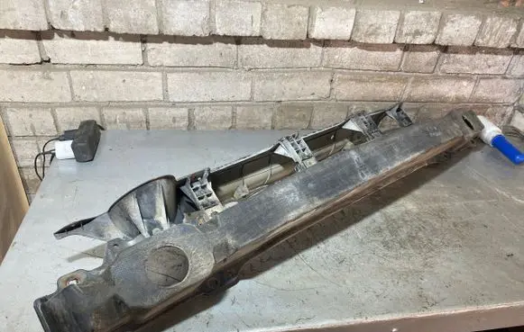 KIA Ceed Front bumper mounting bracket 1H86630100