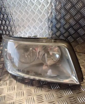 Volkswagen Transporter - Caravelle T5 Headlight/headlamp 7H1941016L 0301195202