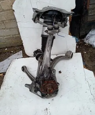 Porsche Macan (95B) Front wheel hub spindle knuckle 95B616039