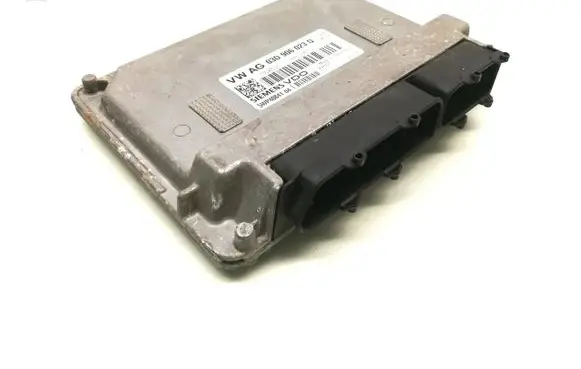 Volkswagen Fox Engine control unit/module 03D906023Q 5WP40841