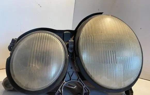 Mercedes-Benz E W210 Headlight/headlamp