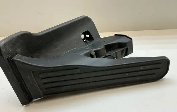 Chevrolet Camaro Accelerator throttle pedal 84534504 544772965 9339026