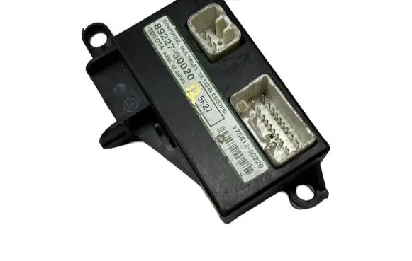 Lexus GS 300 350 430 450H Steering rack control module 8922730020 17581210220